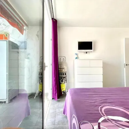 Apartamento Nice With Wifi,pool, Near The Beach In Tenerife Sur, Costa del Silencio