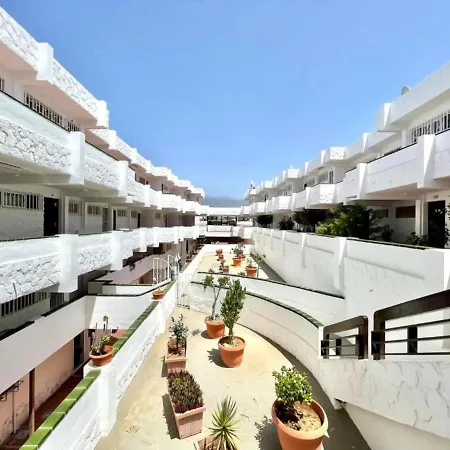 Lägenhet Nice With Wifi,pool, Near The Beach In Tenerife Sur, *